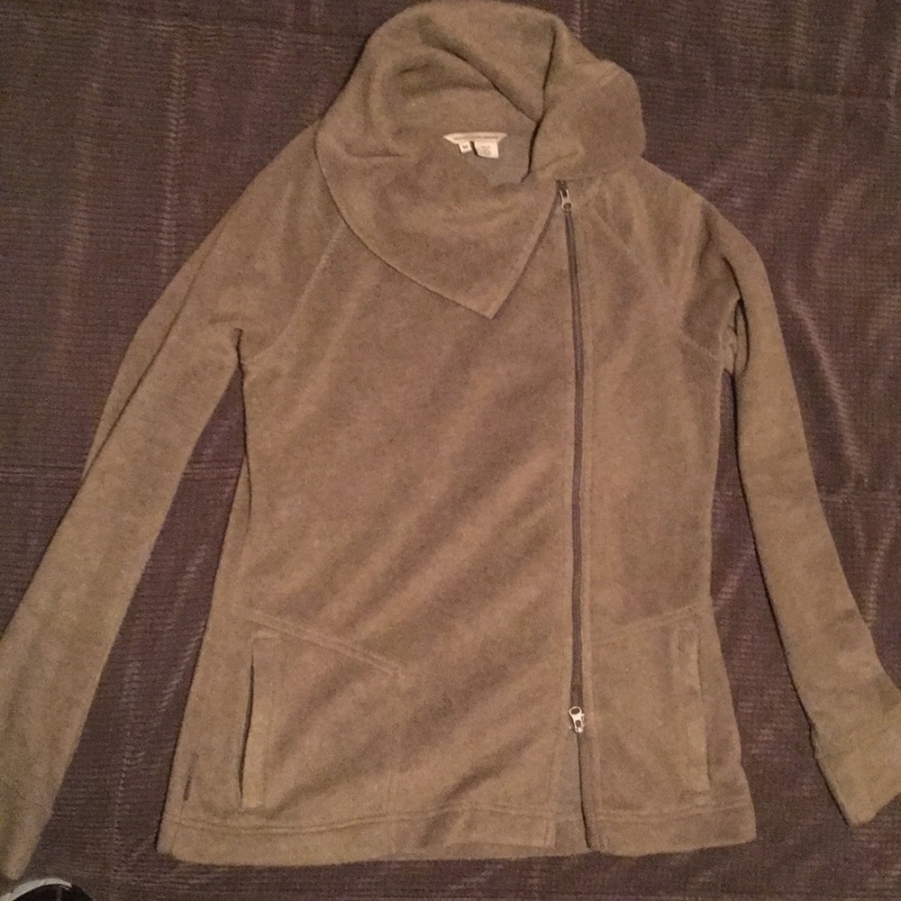 Royal Robbins fleece